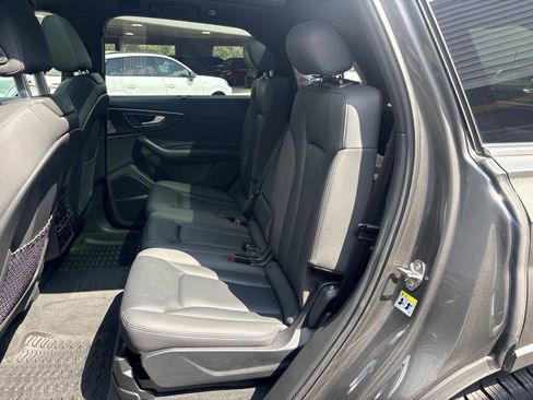 Used 2021 Audi Q7 3.0T Premium Plus AWD/4WD image 14