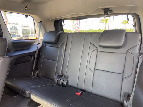 Used 2020 GMC Yukon SLT image 34