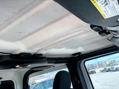 Used 2019 Jeep Wrangler Sport AWD/4WD image 30