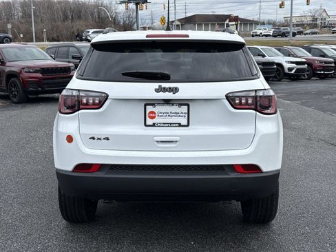 New 2026 Jeep Compass Latitude AWD/4WD image 25