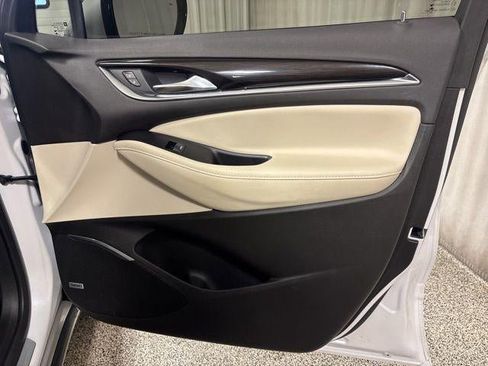 Used 2023 Buick Enclave Essence w/ Experience Buick Package image 23