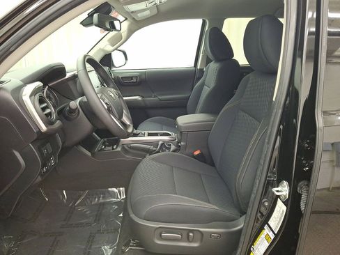 Certified 2023 Toyota Tacoma 4x4 Double Cab w/ Trail Edition image 11