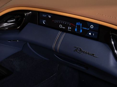 Used 2024 Ferrari Roma RWD image 16