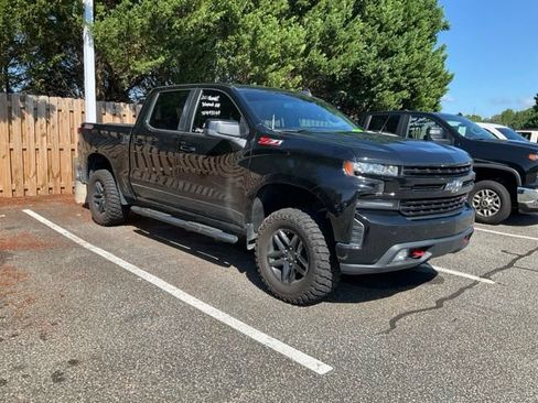Used 2020 Chevrolet Silverado 1500 LT Trail Boss AWD/4WD image 1