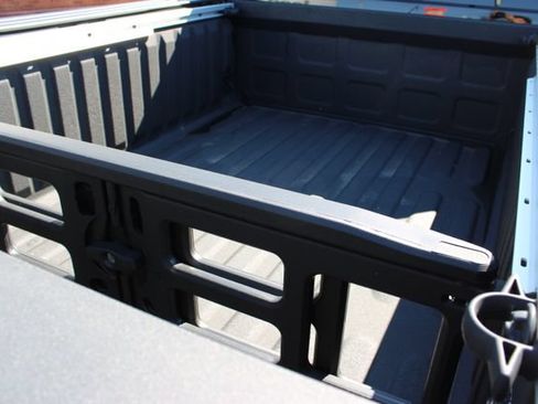 Used 2025 RAM 2500 Limited AWD/4WD image 44