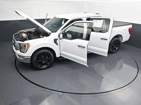 Used 2021 Ford F150 XLT w/ Equipment Group 302A High RWD image 39