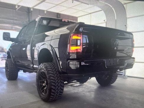 Used 2023 RAM 2500 Limited AWD/4WD image 15