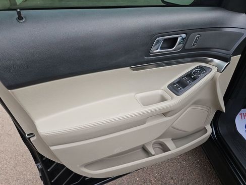 Used 2014 Ford Explorer 4WD image 11