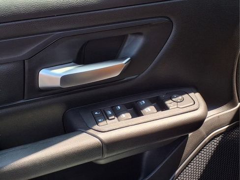 New 2026 RAM 1500 Tradesman AWD/4WD image 17