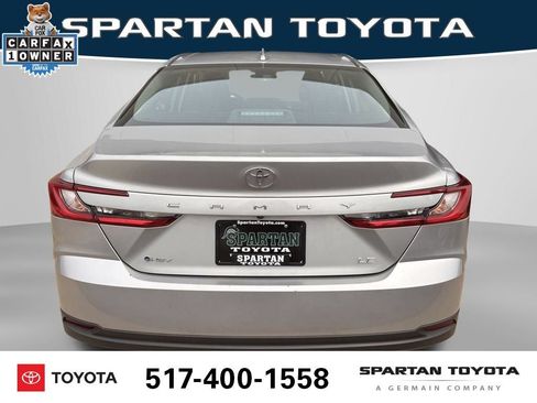 Used 2025 Toyota Camry LE FWD image 5