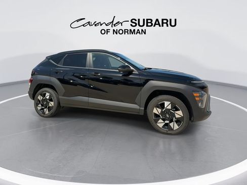 Used 2025 Hyundai Kona SEL AWD/4WD image 9