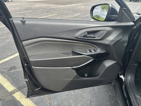 New 2025 Chevrolet Trax ACTIV w/ Sunroof Package image 10
