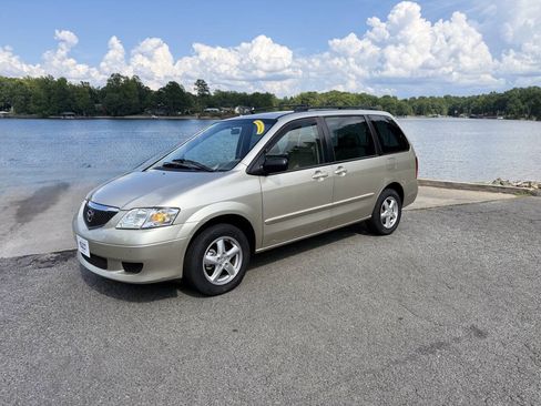 Used 2003 MAZDA MPV LX FWD image 4