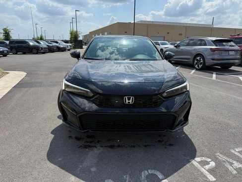 Used 2025 Honda Civic Sport Touring image 2