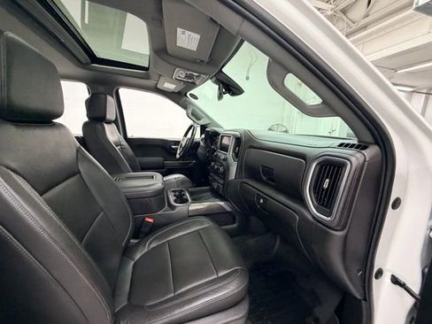 Certified 2020 Chevrolet Silverado 1500 LTZ w/ LTZ Premium Package image 32