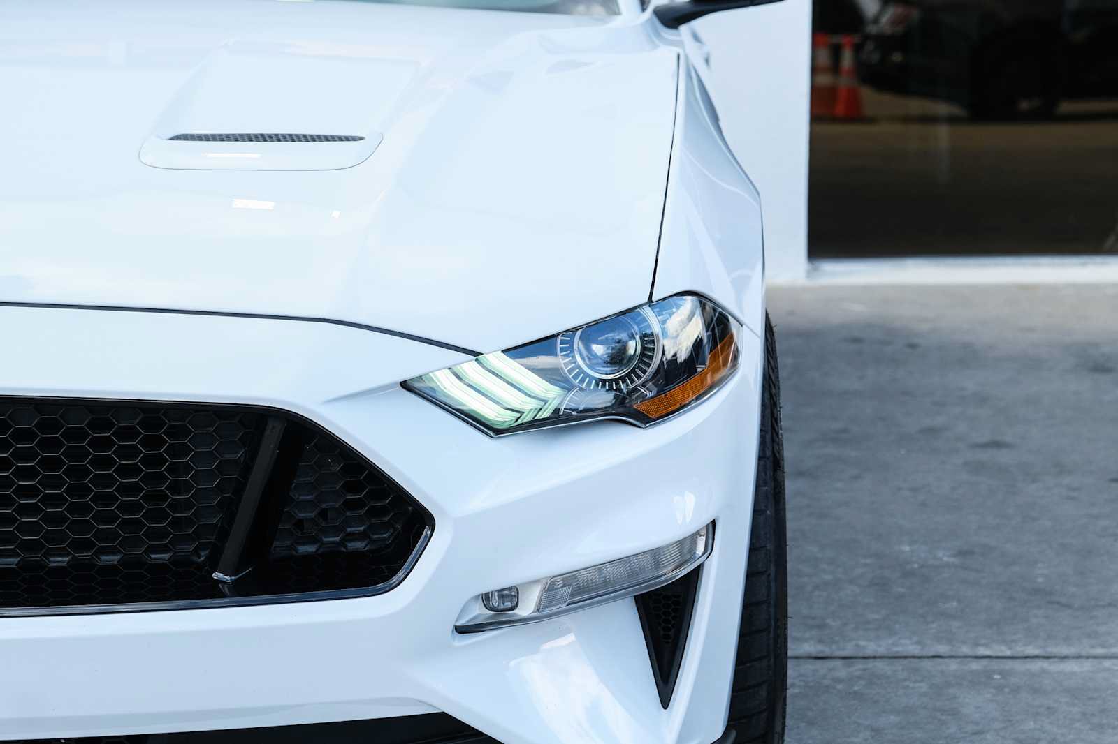 Used 2021 Ford Mustang GT w/ Equipment Group 301A RWD image 4