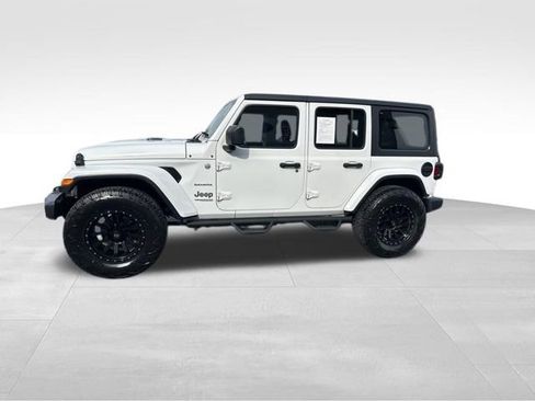 Used 2020 Jeep Wrangler Unlimited Sahara image 20