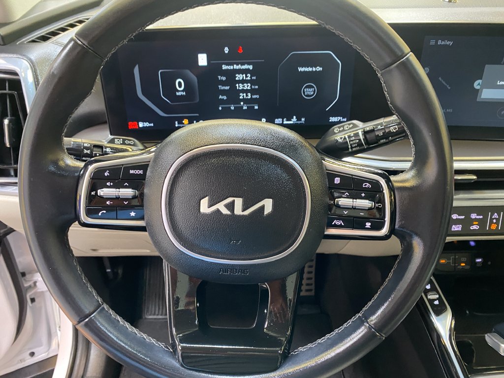 Used 2025 Kia Sorento SX FWD image 34