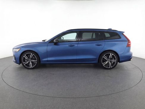 Used 2021 Volvo V60 T6 R-Design w/ Advanced Package FWD image 6