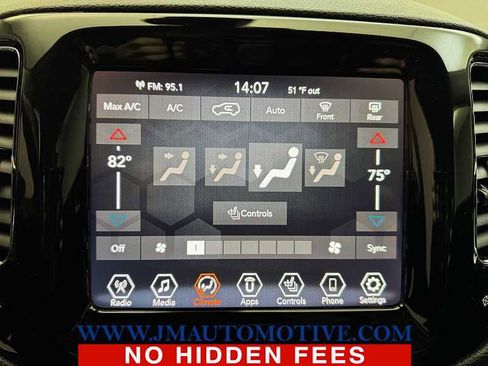 Used 2021 Jeep Compass Limited image 23