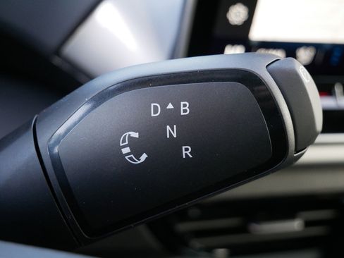 New 2026 Volkswagen ID.4 Pro S image 9