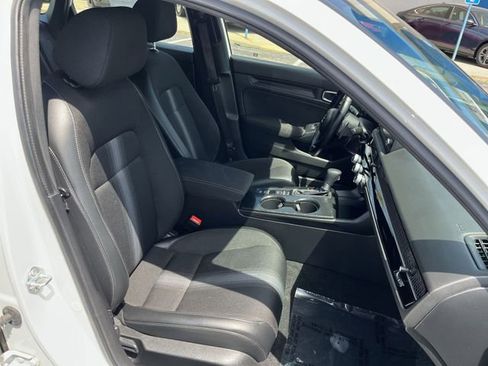 Used 2024 Honda Civic Sport image 26