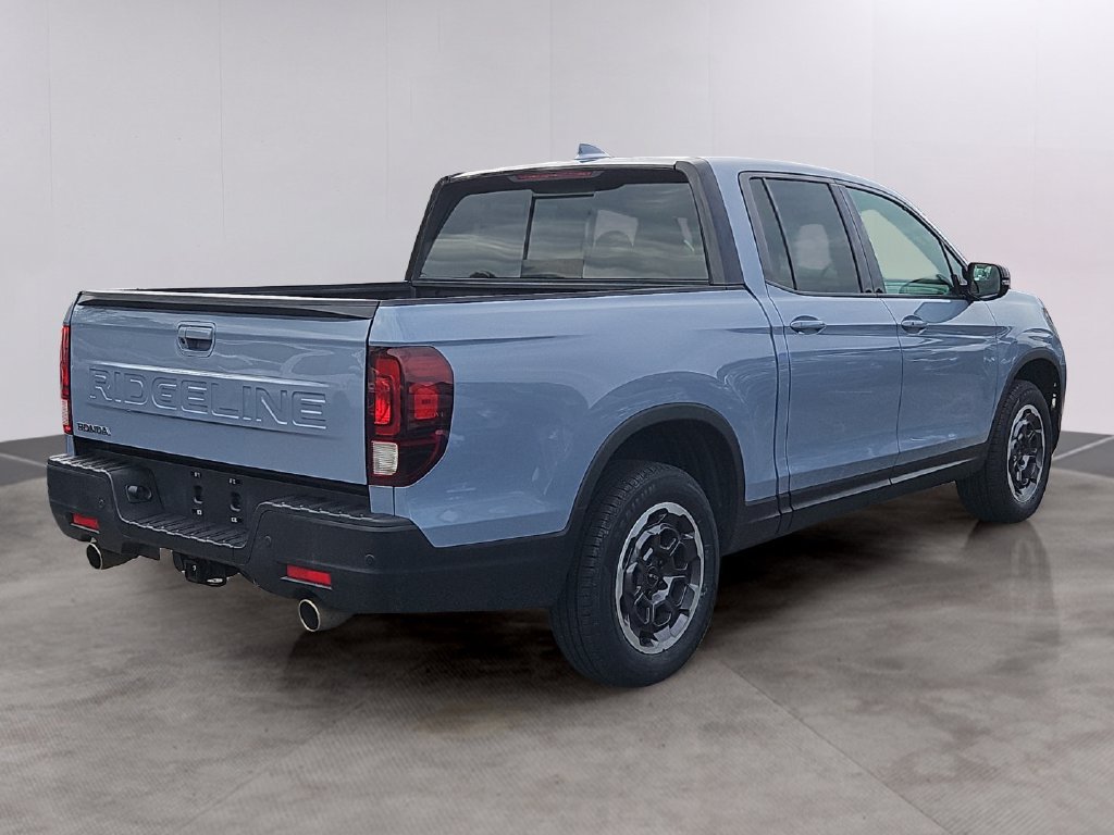 Used 2024 Honda Ridgeline Black Edition image 4