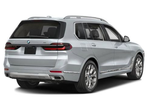 New 2026 BMW X7 xDrive40i w/ M Sport Package image 5
