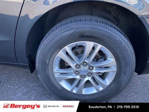 Used 2019 Buick Enclave Essence AWD/4WD image 35