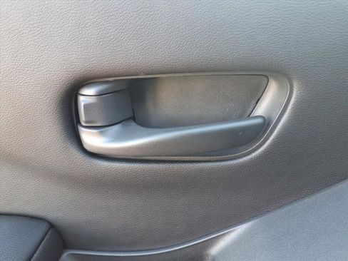 New 2026 Nissan Frontier S image 17