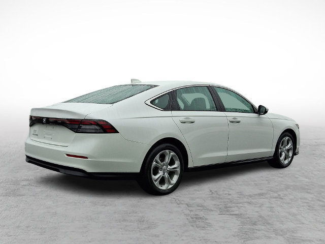 Used 2023 Honda Accord LX image 4