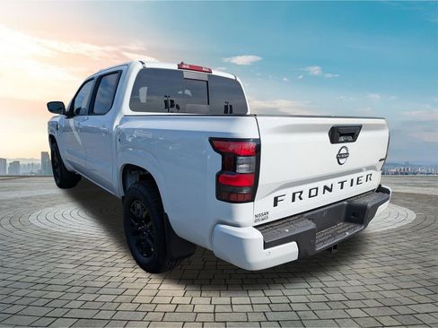 New 2026 Nissan Frontier SV w/ SV Convenience Package AWD/4WD image 6