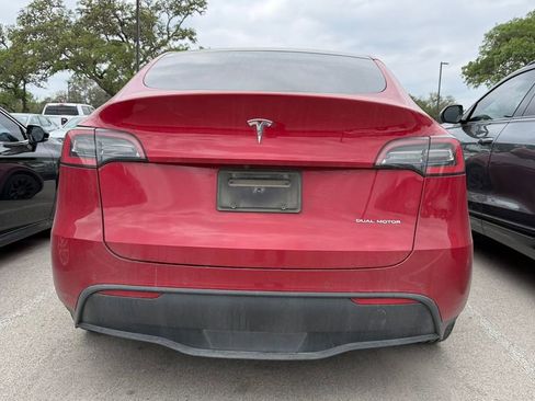 Used 2021 Tesla Model Y Long Range image 6