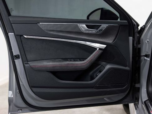Used 2026 Audi RS 6 performance AWD/4WD image 9