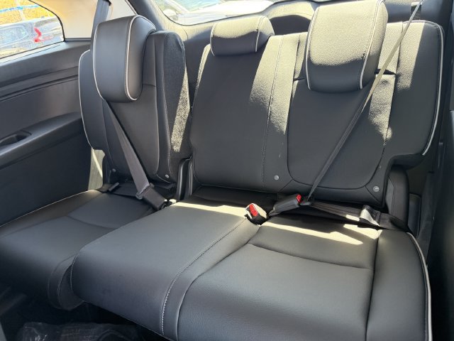 New 2027 Honda Odyssey Touring image 8
