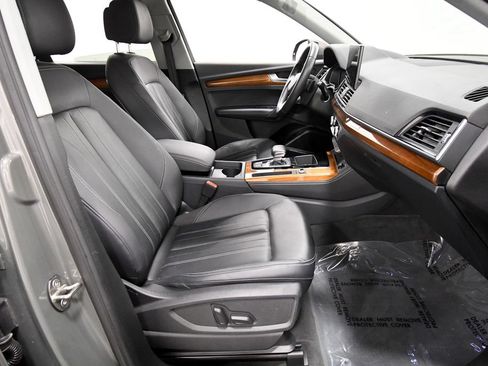 Used 2023 Audi Q5 2.0T Premium Plus w/ Premium Plus Package AWD/4WD image 19
