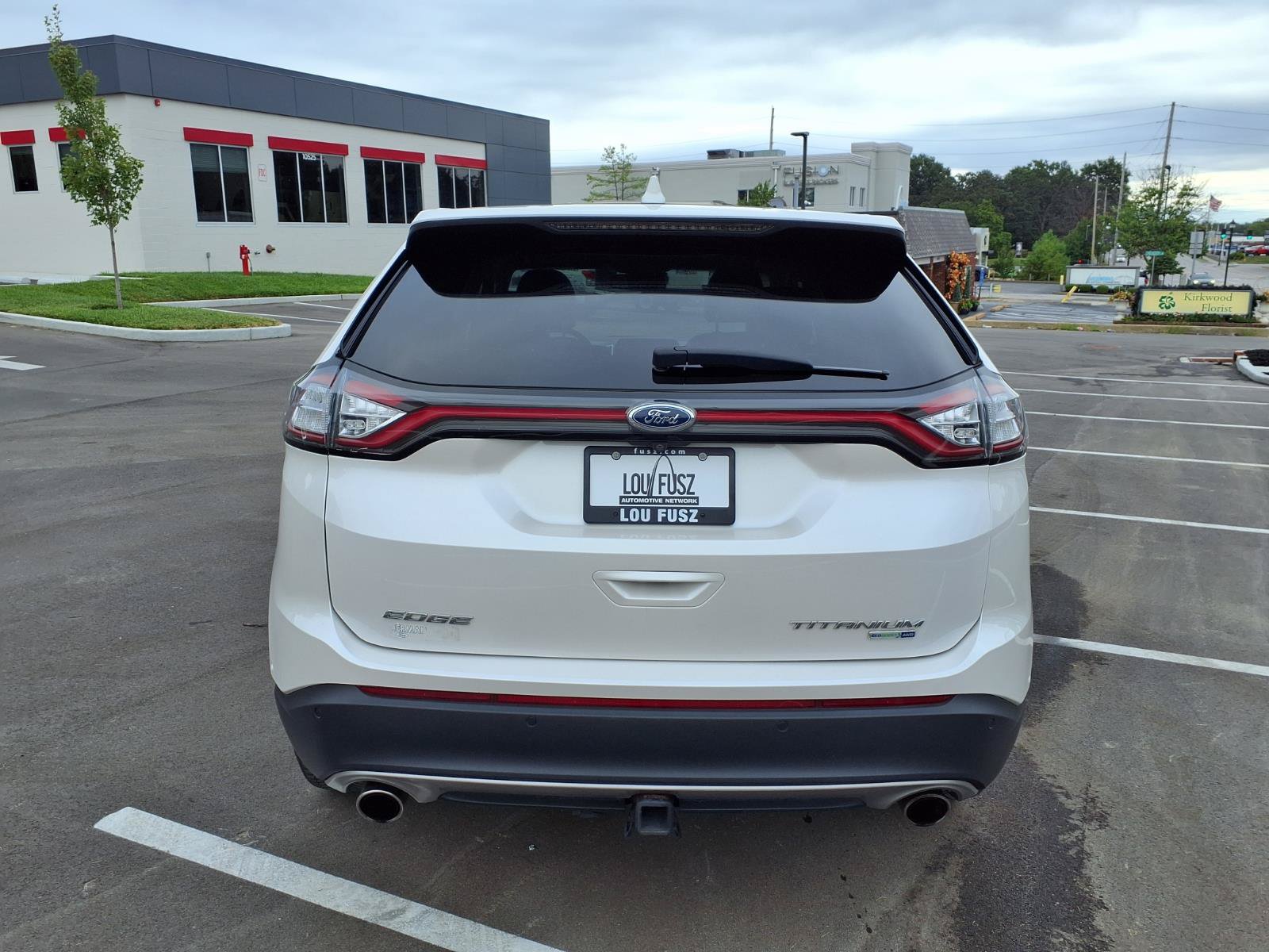 Used 2018 Ford Edge Titanium w/ Equipment Group 302A AWD/4WD image 29