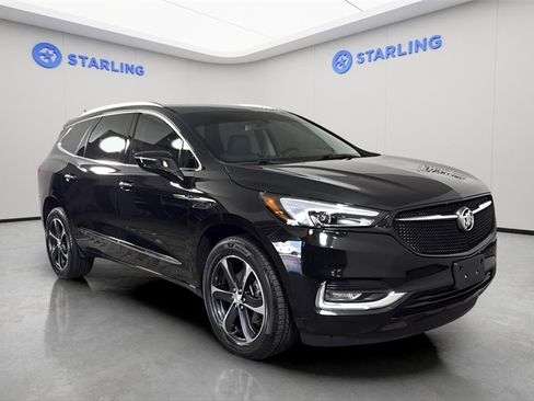 Used 2021 Buick Enclave Essence w/ Sport Touring Edition image 13