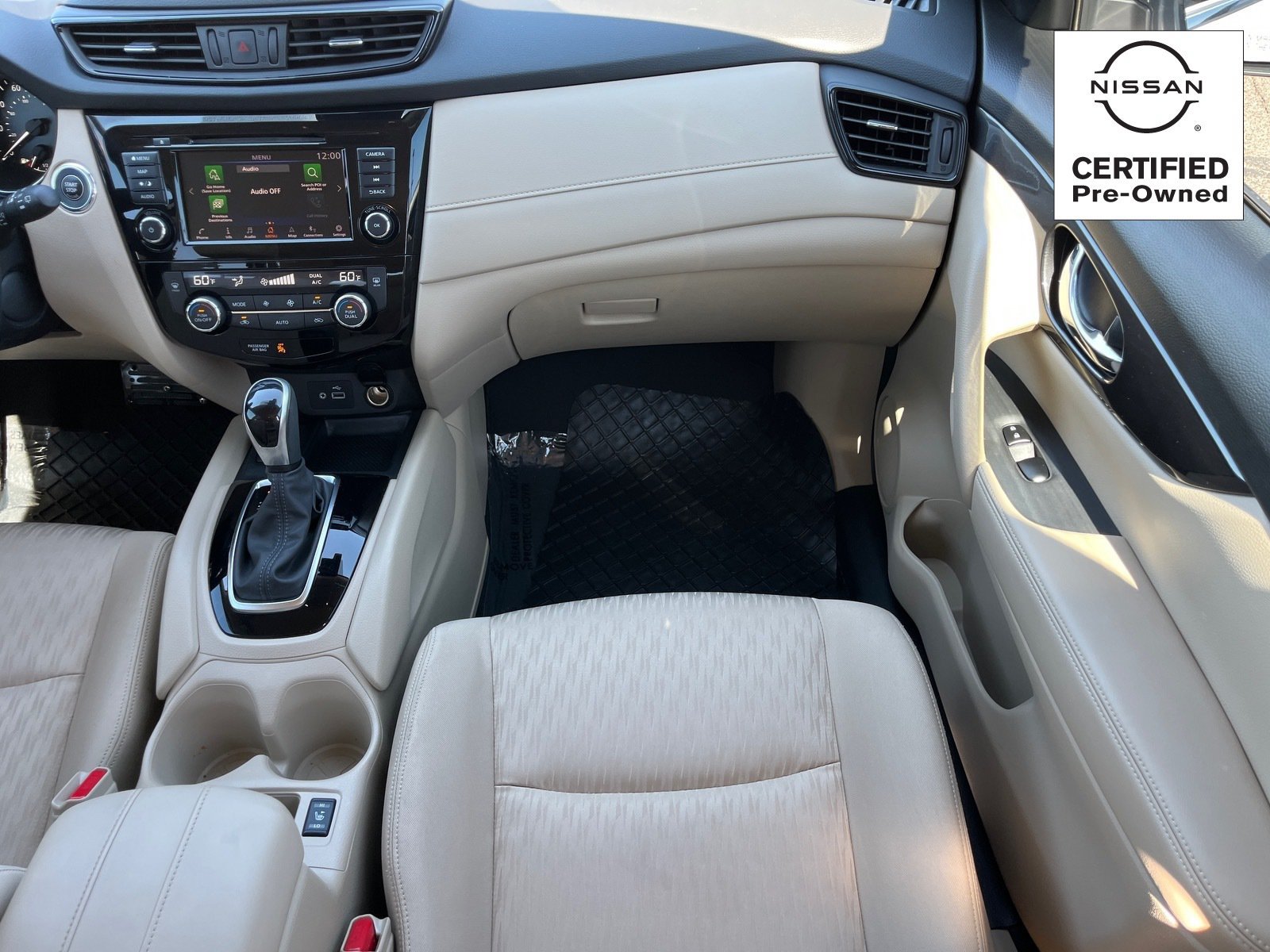 Certified 2020 Nissan Rogue SV w/ Premium Package FWD image 15