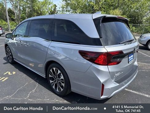 New 2026 Honda Odyssey Elite image 9