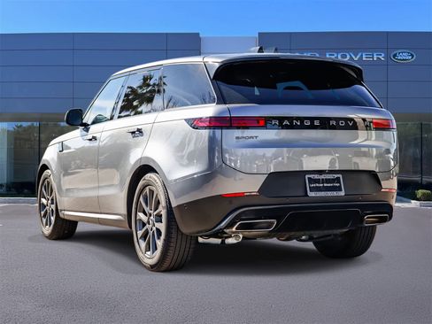 Certified 2025 Land Rover Range Rover Sport SE image 6
