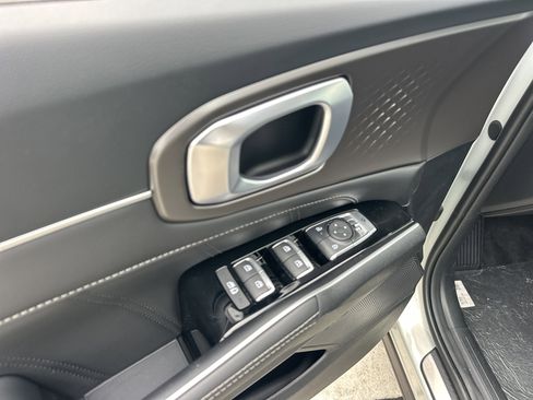 New 2026 Kia Sorento SX FWD image 18