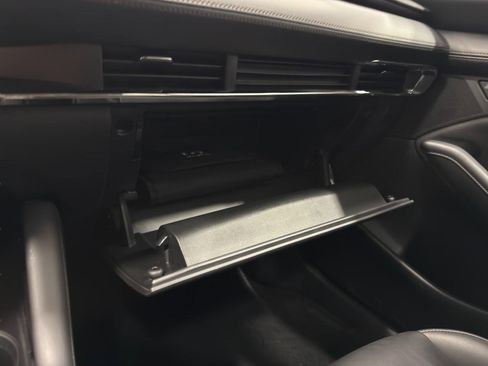 Used 2023 MAZDA MAZDA3 s image 14