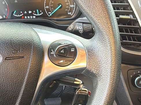 Used 2020 Ford Transit Connect XL image 21