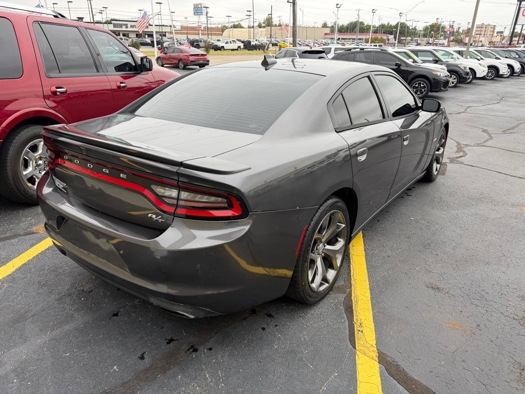 Used 2015 Dodge Charger R/T w/ Plus Group RWD image 5
