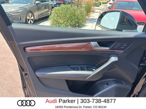 Used 2023 Audi Q5 2.0T Premium Plus w/ Premium Plus Package AWD/4WD image 11