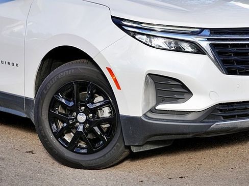 Used 2024 Chevrolet Equinox LT image 4