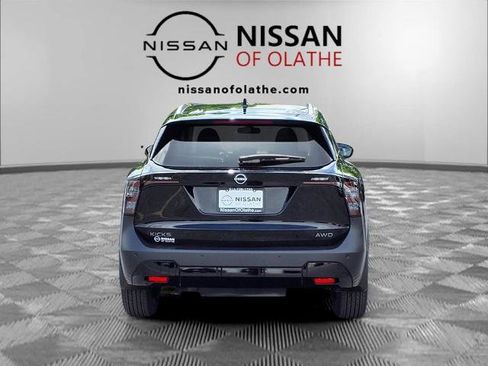 Certified 2025 Nissan Kicks SV w/ SV Premium Package AWD/4WD image 25