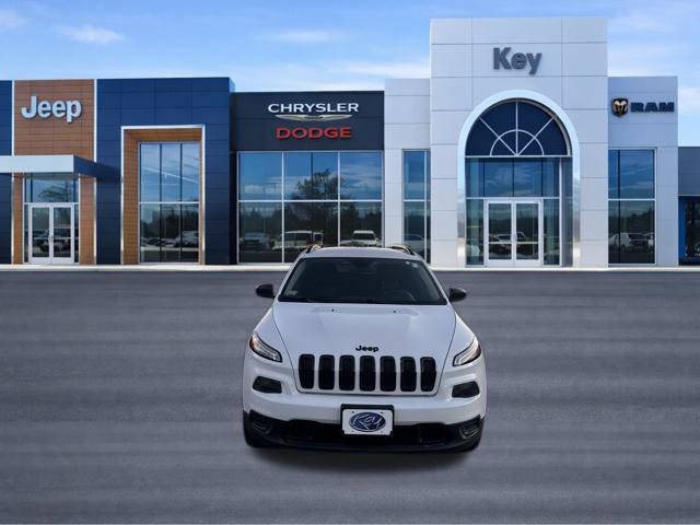 Used 2016 Jeep Cherokee Sport w/ Cold Weather Group AWD/4WD image 9