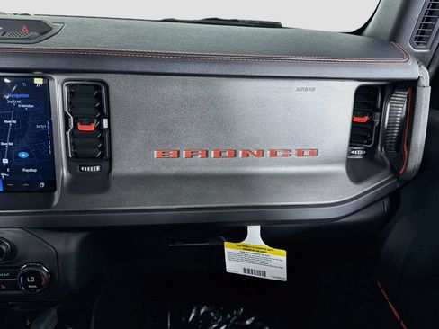 Used 2025 Ford Bronco Raptor AWD/4WD image 21